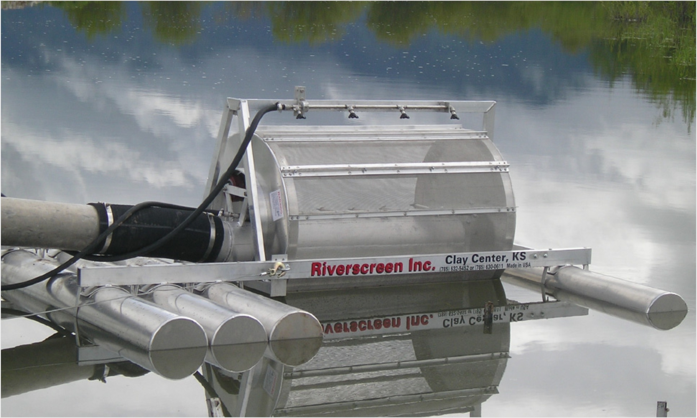 Riverscreen reprezinta solutia ideala de filtrare pentru orice operatiune de pompare a apei din rauri sau canale pentru echipamentele de irigat.