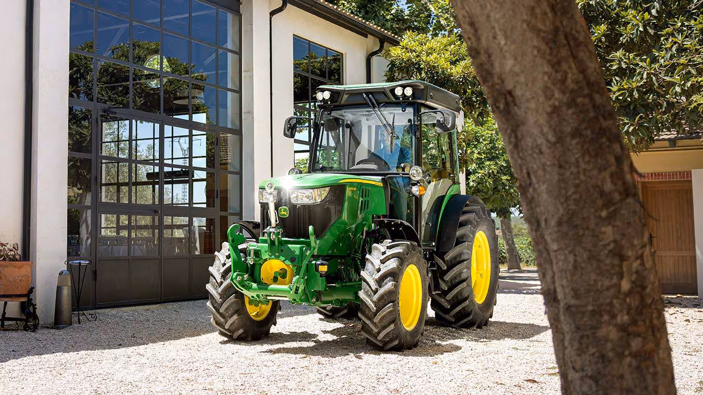 Tractor John Deere 5090GF IPSO