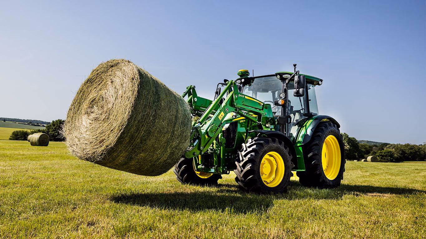 John Deere 5130M IPSO Tractor