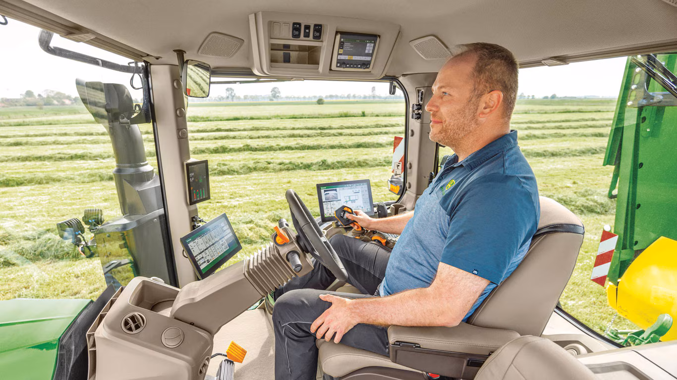 Tractoare John Deere seria 7 cabină ultimate confort IPSO