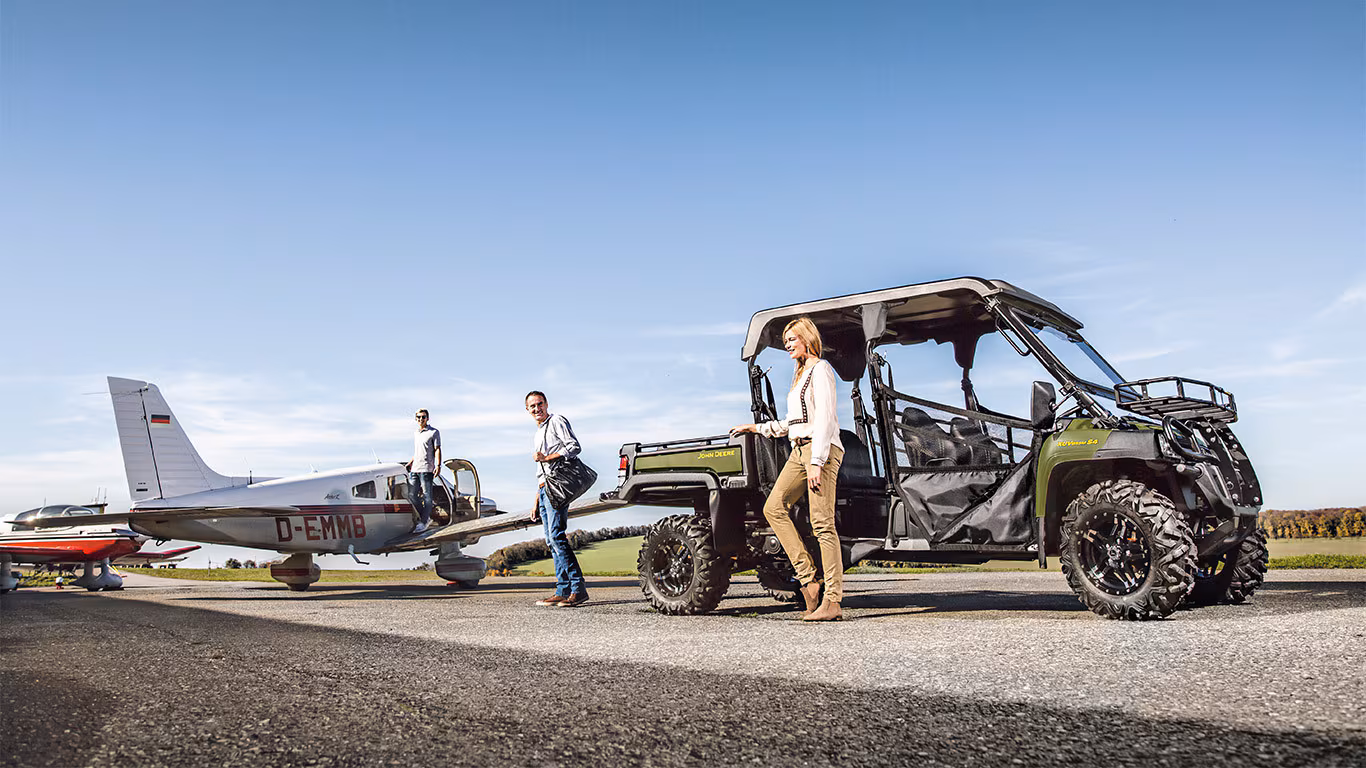 Vehicul utilitar cross-over John Deere XUV855M S4 Ipso